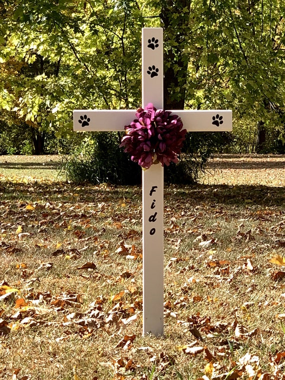 Pet memorial site discount