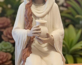 Mary Magdalene Statue: 5.5 Inch Figurine