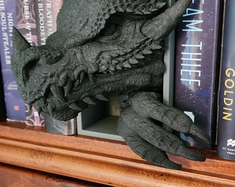 Dragon&#39;s Lair  Book Nook 3d-Printed