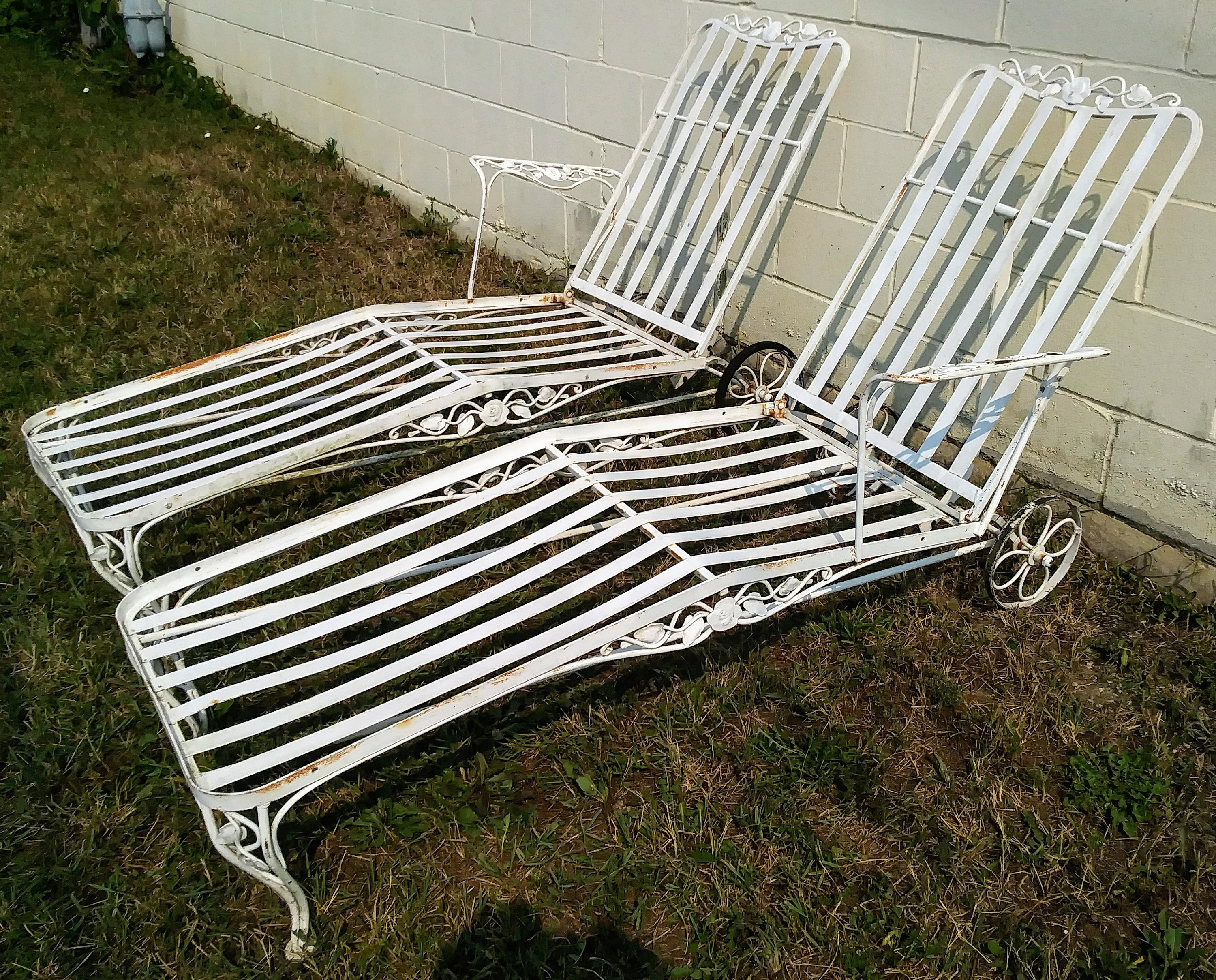 Wrought Iron Lounge Chair for sale Only 4 left at 75