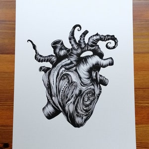 Wunderschöner, einzigartiger, schwarz-weißer HerzIro Zeichnung Giclee Druck! Limitierte Auflage A4 Druck! Perfektes Geschenk, Rahmen optional! Liebe / Tattoo