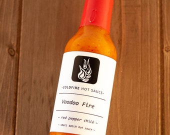 Voodoo Fire Chili | Sauce piquante rouge classique, saveur traditionnelle, poivrons frais