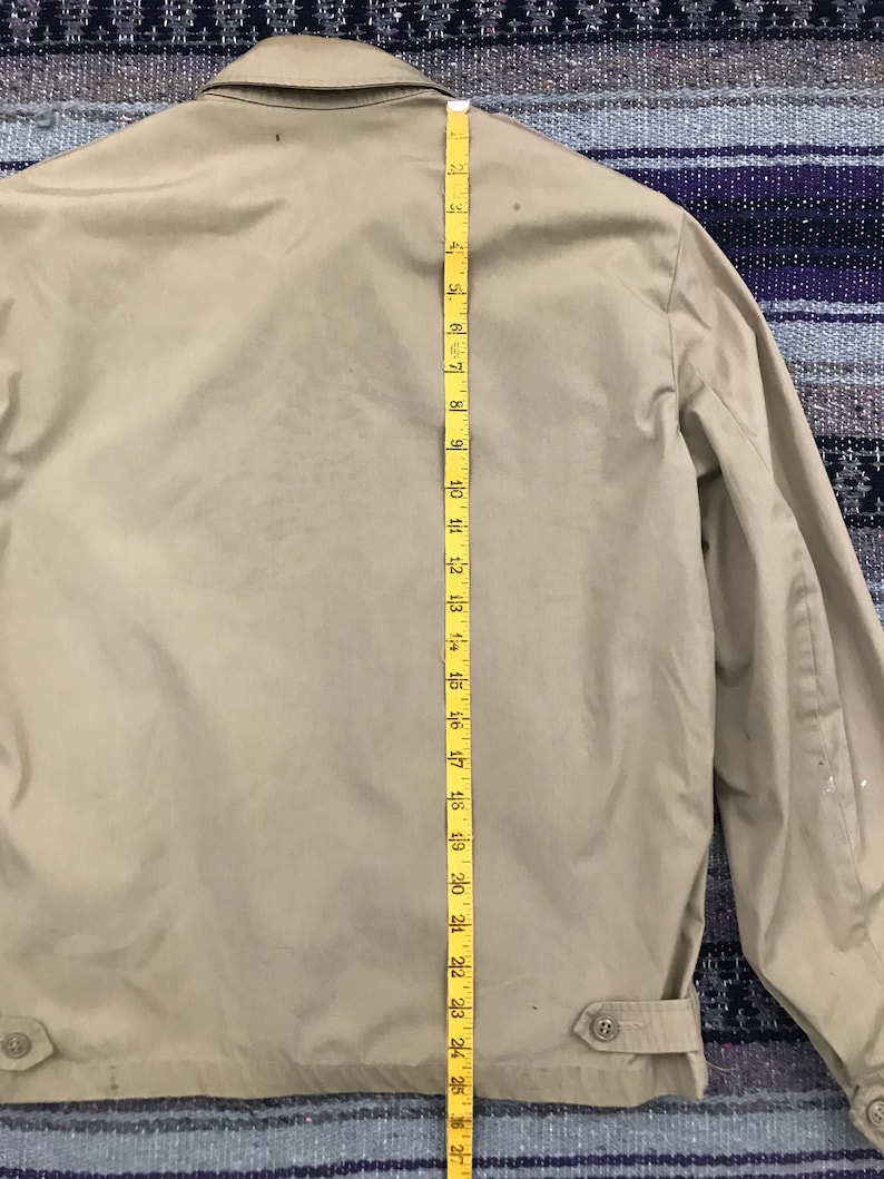 Vintage US Navy Jacket Full Zip Windbreaker Mens 38 Regular Medium 90s Minimalist Military Aesthetic Zip Up Jacket in Beige Tan
