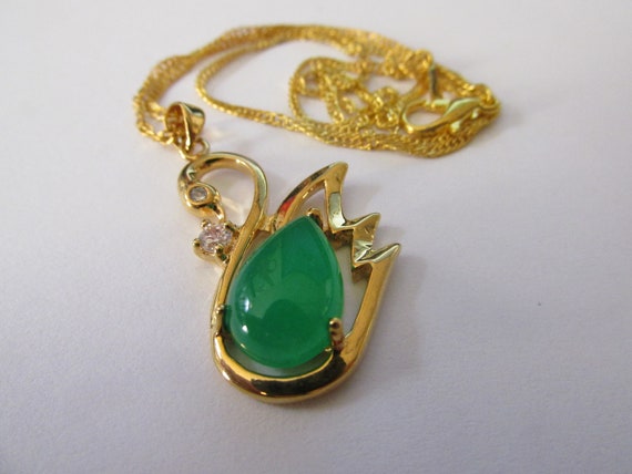 Green Jade Teardrop Gold Tone Metallic Swan Penda… - image 1
