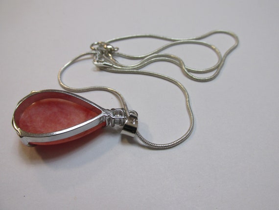 Pink and White Jade Teardrop Pendent with Silver … - image 3