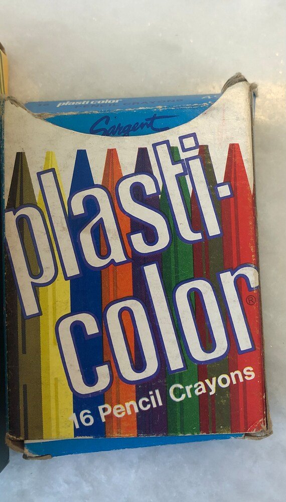 Vintage Sargent Plasti-color 16 Pencil Crayons 