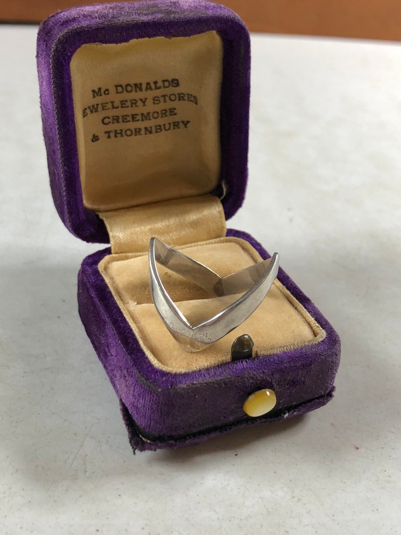 Wishbone Chevron Sterling Silver Ring Birmingham 1976 Large Size