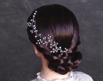 Pearl bohemian wedding hair vine, Romantic bridal headpiece with pearls and crystals, Bridesmaids hair accessory VCH0005