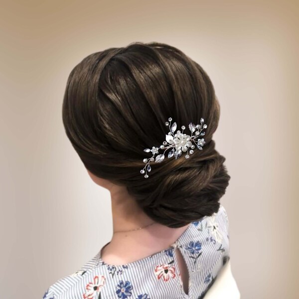 Peigne cheveux mariage en strass et fleurs, Barrette cheveux florale mariée ou demoiselle d'honneur, Bijou cheveux mariage HC0003