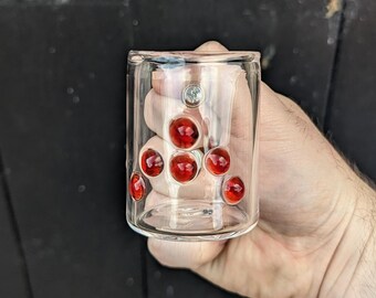 Taza de café espresso de cristal con lunares rojos, hecha a mano en cristal soplado