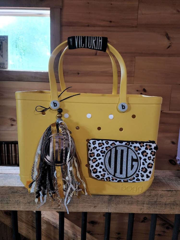 Leopard Animal Print Monogram Ribbon Tassel Keychain, Bogg Bag Accesso