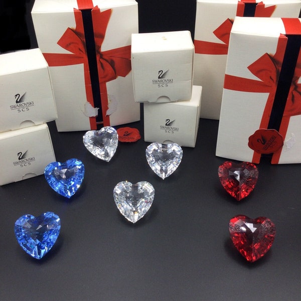 NIEUW Swarovski Crystal Heart presse-papier, rood, blauw en helder van kleur, met doos