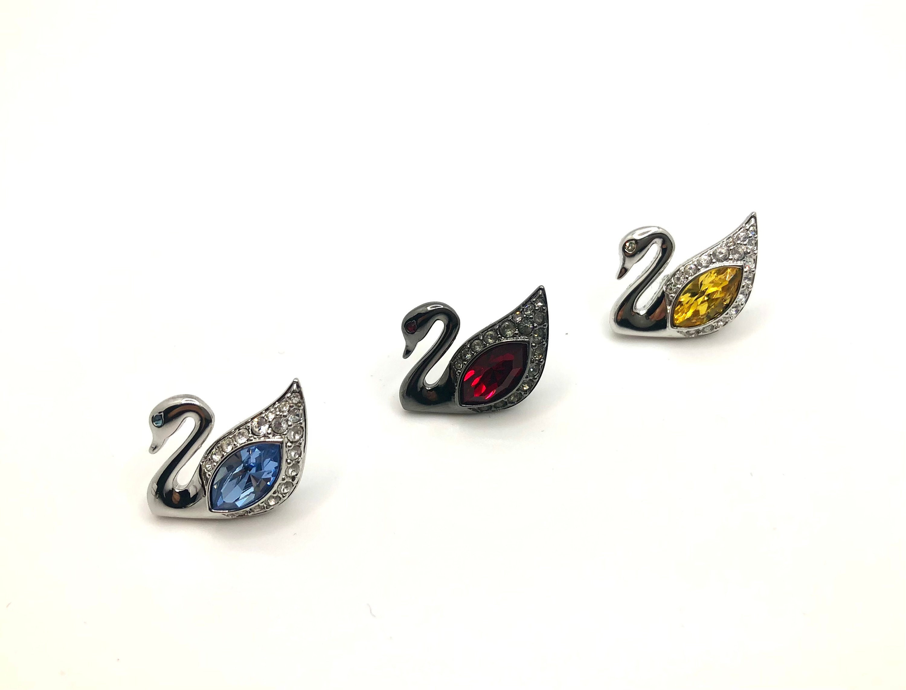ヴィンテージの白鳥のブローチ - Etsy 日本