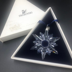 Ozdoba w kształcie płatka śniegu Swarovski Crystal 1998, zabytkowa dekoracja świąteczna, rzadka dekoracja świąteczna z pudełkiem