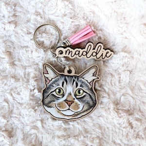 Custom Pet Portrait Keychain | Hand Painted | Engraved | Dog | Cat | Memorial Gift image 2