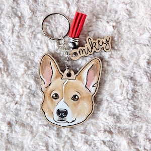 Custom Pet Portrait Keychain | Hand Painted | Engraved | Dog | Cat | Memorial Gift image 3