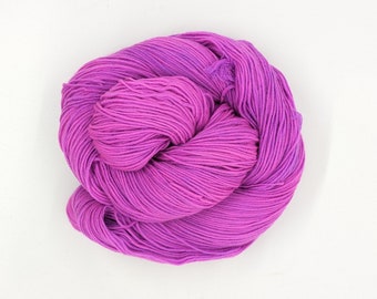 Canadian Hand-dyed yarn. 80/20 Superwash Merino/Nylon Sock Yarn. 113g 400yards.  Neon Yarn. Semi-Solid. Tonal Yarn | Neon Purple EDS