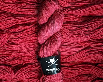 Canadian Hand-dyed yarn. 80/20 Superwash Merino/Nylon Sock Yarn. Raspberry Pink Yarn Semi-Solid. Tonal Yarn | Irken Armada EDS