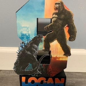 Number prop Godzilla vs Kong/ photo prop/kong vs godzilla number