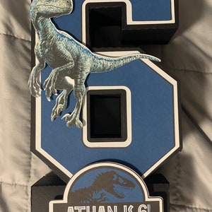 Jurassic World Number Prop/Jurassic World party prop image 3