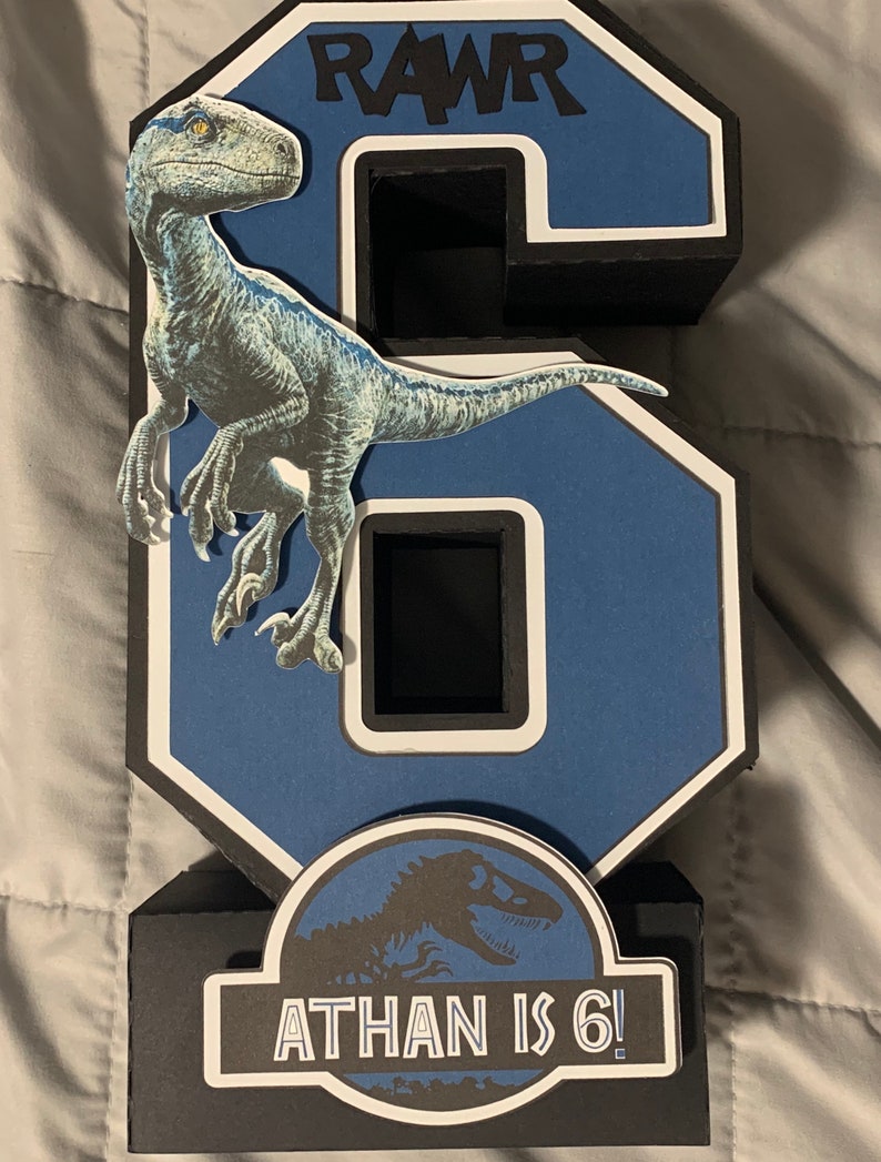 Jurassic World Number Prop/Jurassic World party prop image 3