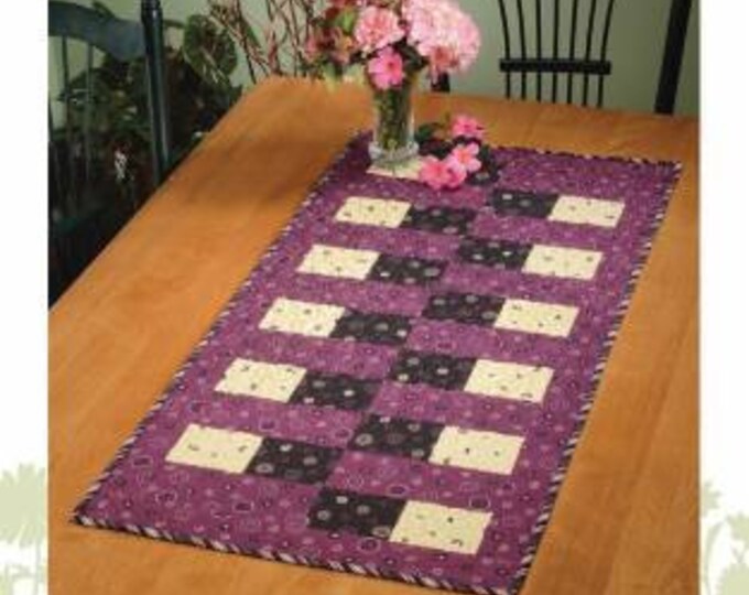 Table Runner Quilt Pattern Bricklayer's Daughter by Dragonfly Fiberart ...