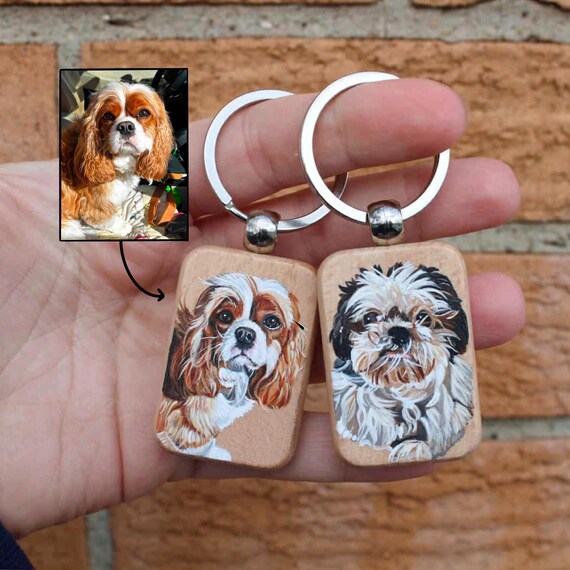 Hand-Painted Wooden Pet Keychain, Custom Portrait on Wood, Personalized Dog or Cat Gift Accessory