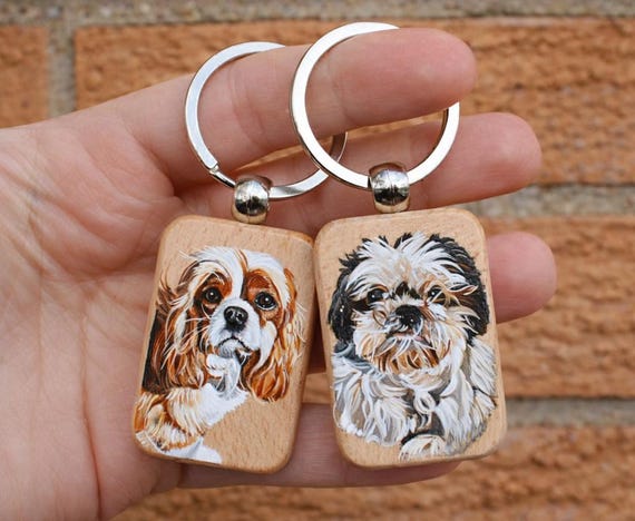 Hand-Painted Wooden Pet Keychain, Custom Portrait on Wood, Personalized Dog or Cat Gift Accessory