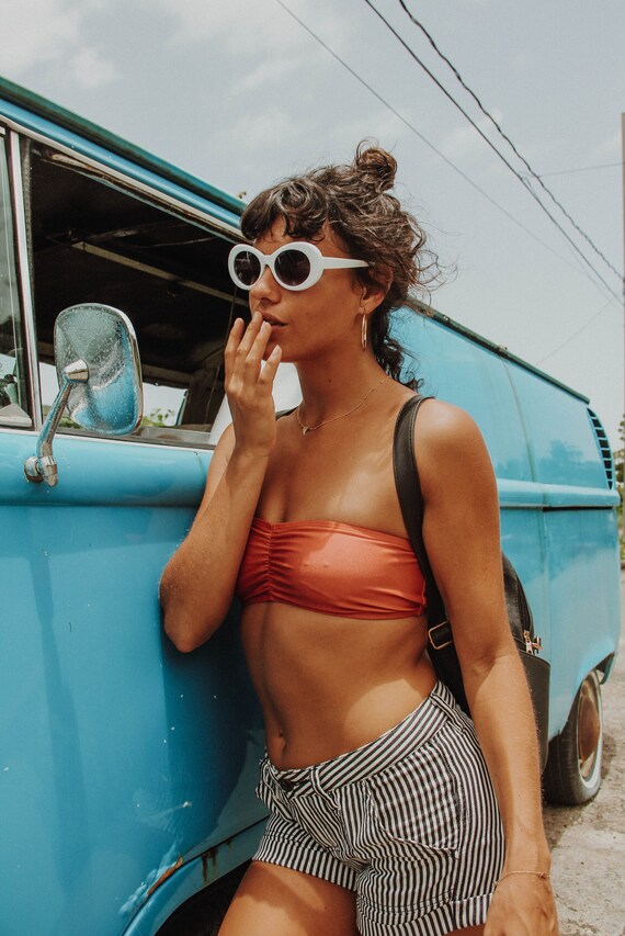 strapless bikini top