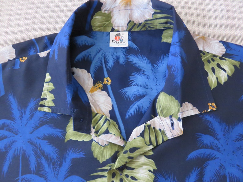 Oahu Lew/'s Shirt Shack Hawaiian Shirt RIMA Blue Hawaii Aloha Shirt Palm Tree Hibiscus Flower Power Party Paradise Island Fave Men Camp L