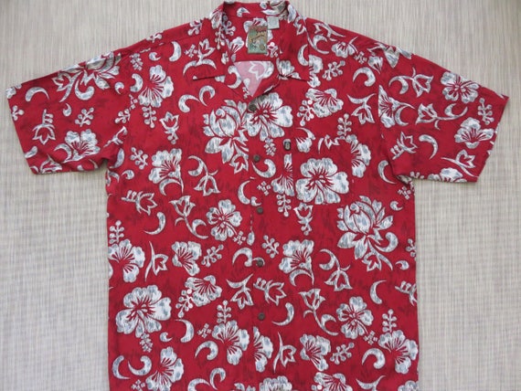 red pineapple shirt