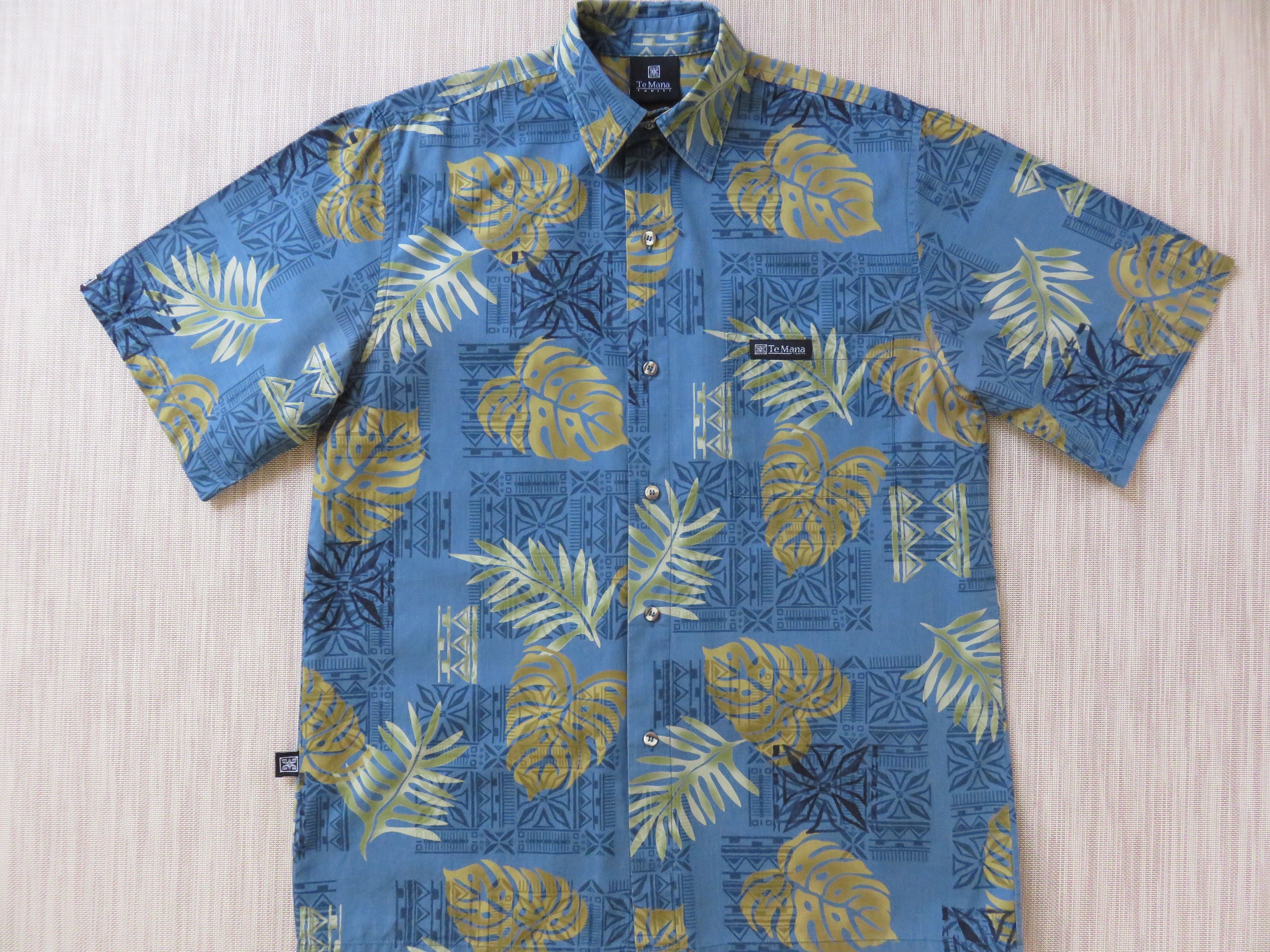 nike pro shorts neon