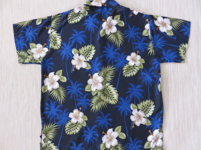Oahu Lew/'s Shirt Shack Hawaiian Shirt RIMA Blue Hawaii Aloha Shirt Palm Tree Hibiscus Flower Power Party Paradise Island Fave Men Camp L
