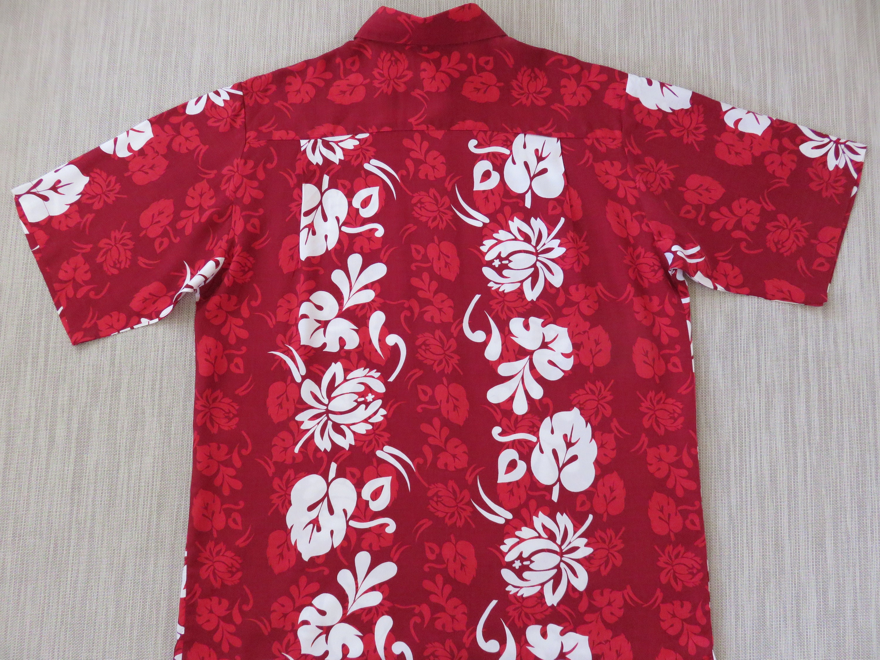 King Kameha Hawaiian Shirt For Men – Classic Aloha Print, Lightweight Polyester (Blue, S) - View #2