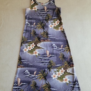 HILO HATTIE Hawaiian Dress, Women&#39;s Hawaii Tank Top Dress, Made in Hawaii Ladies Tropical Island Dresses 100% Cotton Beach Midi Woman Size M