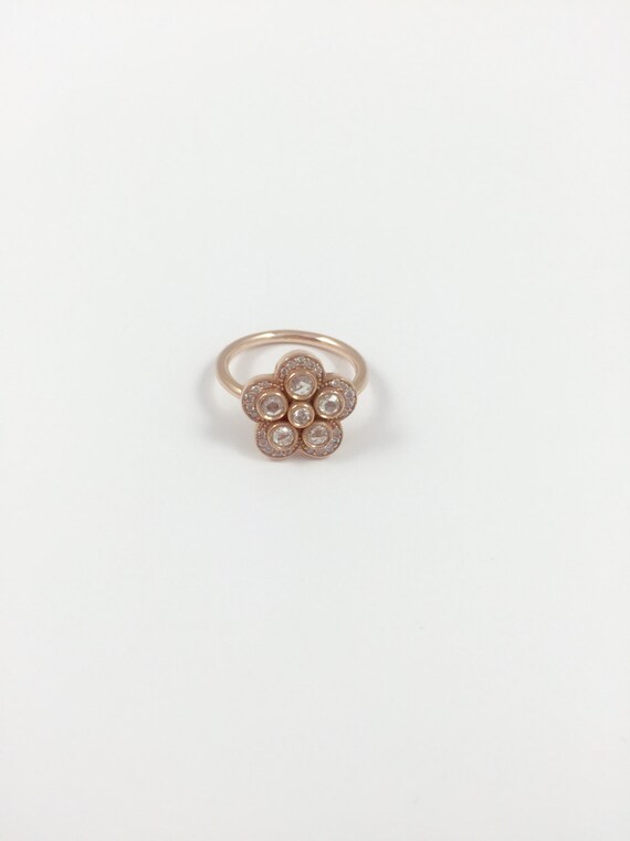 bague or forme de rose bague or forme de rose