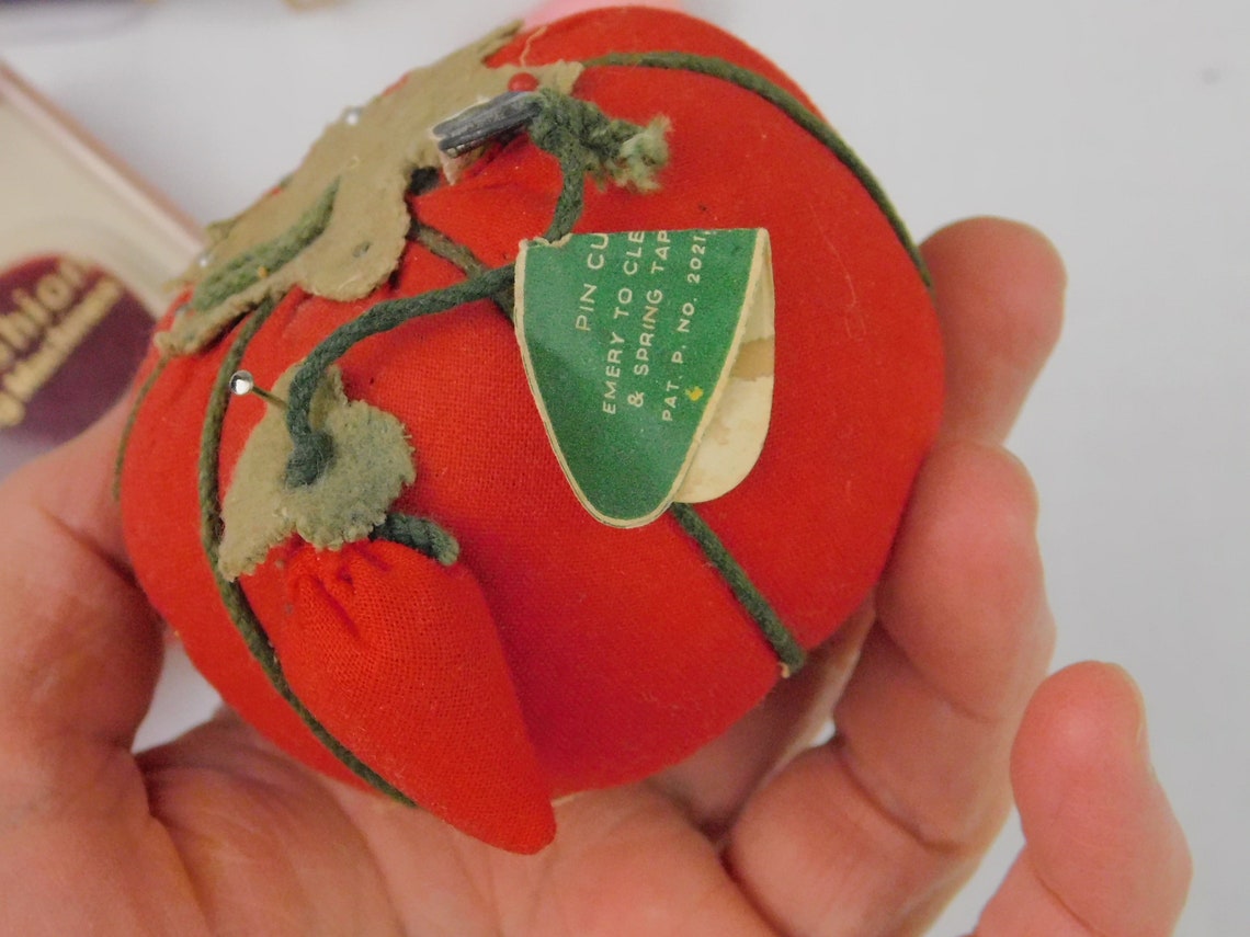 Choice of Pin Cushion. Vintage Tomato With Strawberry and Etsy