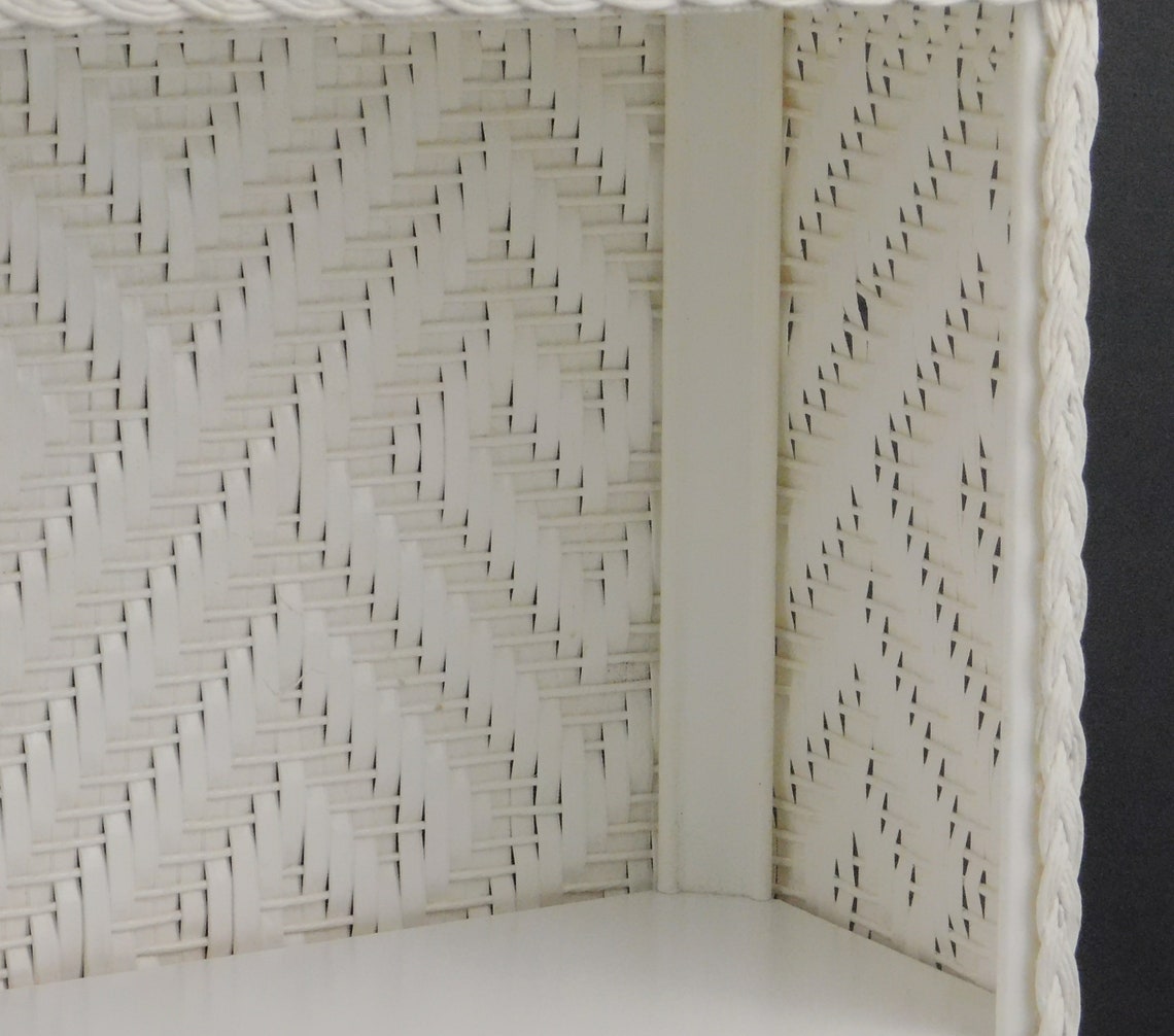 Armario de almacenamiento de mimbre blanco dos estantes | Etsy