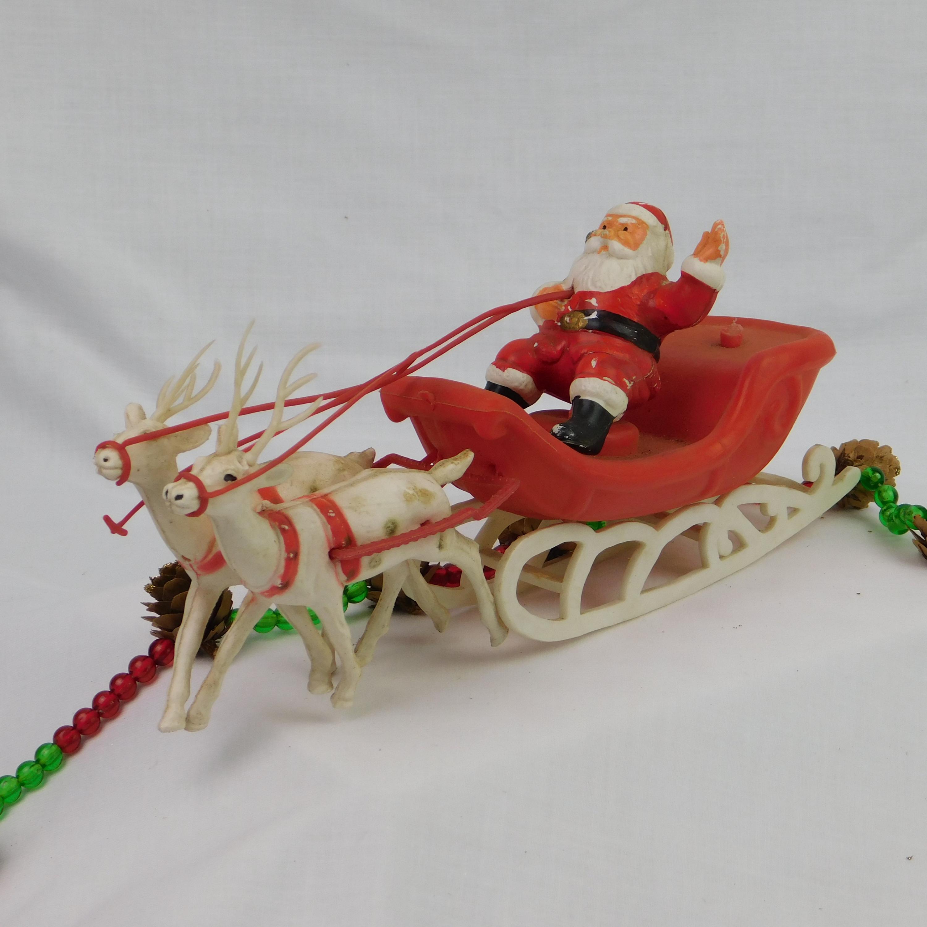 クリスマスタンブリングピクシー　サンタガール　1960年代　ヴィンテージ 1960s Santa Sleigh Plastic - Etsy