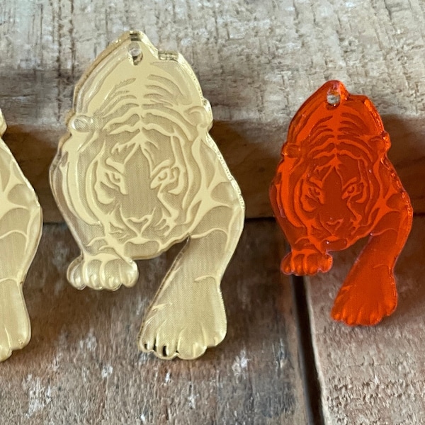 Wholesale custom laser etched acrylic Hunting Tiger pendant for earrings necklace