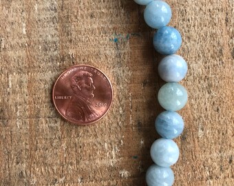 Aquamarine Round beads, 8mm, 16 inch strand