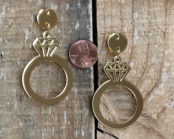 Buy Wholesale Custom Laser Cut Acrylic Engagement Ring With Topper