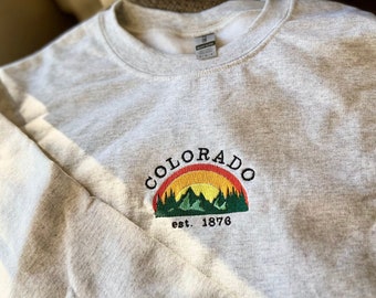 Colorado embroidered sweatshirt vintage crewneck