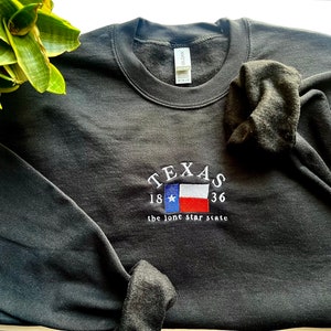 Texas Flag Sweatshirt, Embroidered Texas Shirt, Texas Sweatshirt, Embroidered Texas Crewneck Sweater, Texas Flag Shirt