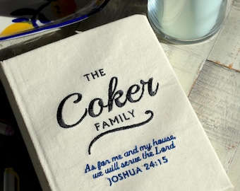 Bible familiale personnalisée | Bible personnalisée | Nom de famille brodé | Cadeau de mariage chrétien | Souvenir de transmission