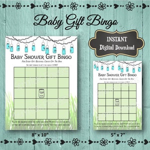 Op de afbeelding: Babydouche cadeau bingo spel in twee maten, 20 cm x 25 cm en 13 cm x 18 cm. Het ontwerp heeft een lichtgroen raster met een afbeelding van een weckpot in het midden. De tekst "Baby Shower Gift Bingo" staat bovenaan, met instructies eronder. Ook "Instant Digital Download".