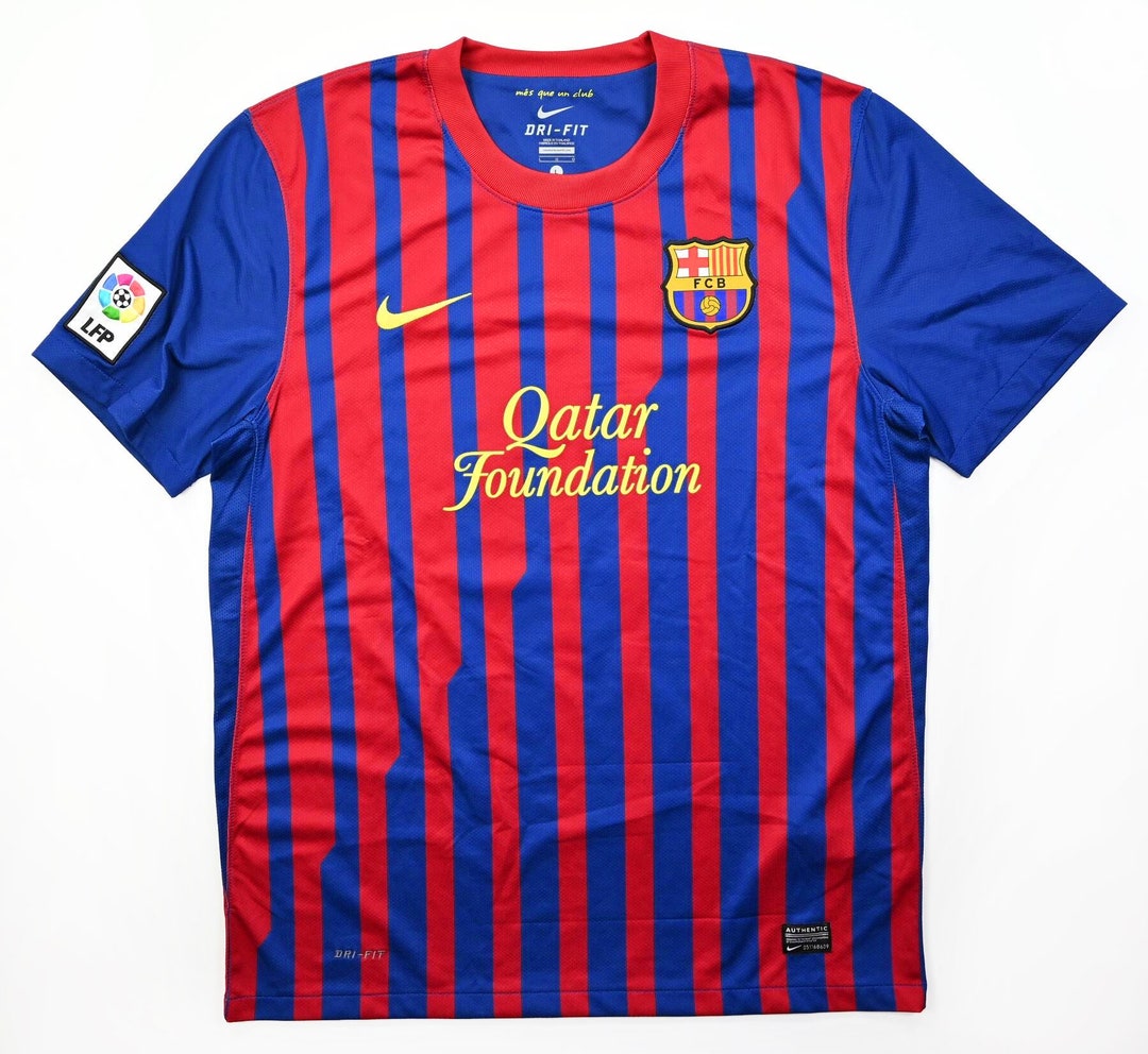 Barcelona 2011 2012 Home Football Shirt Soccer Jersey Size L