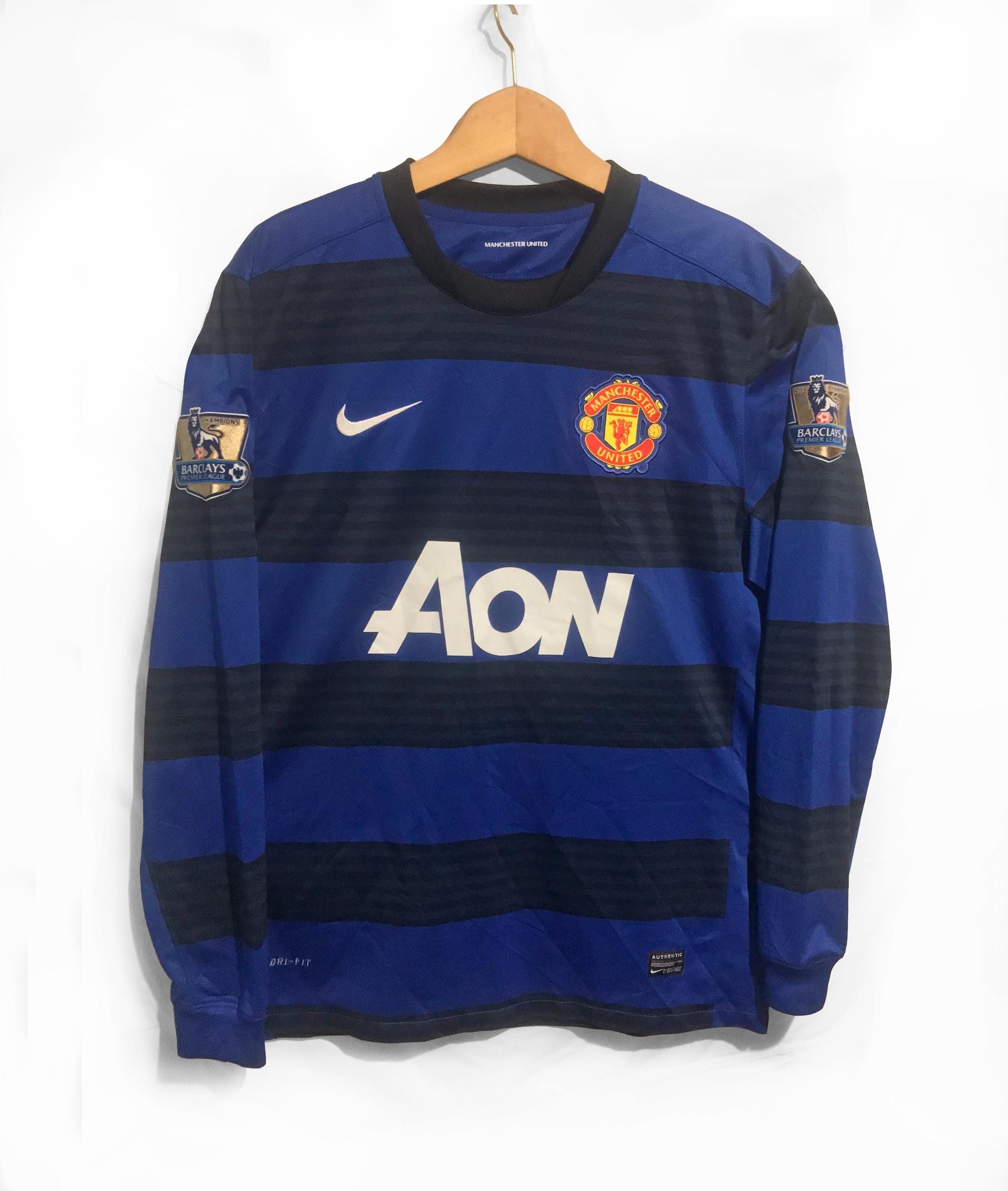 【US規格】希少 MANCHESTER UNITED サッカーシャツ ブルー S Manchester United YOUNG #18 Away Long Sleeve Football Shirt