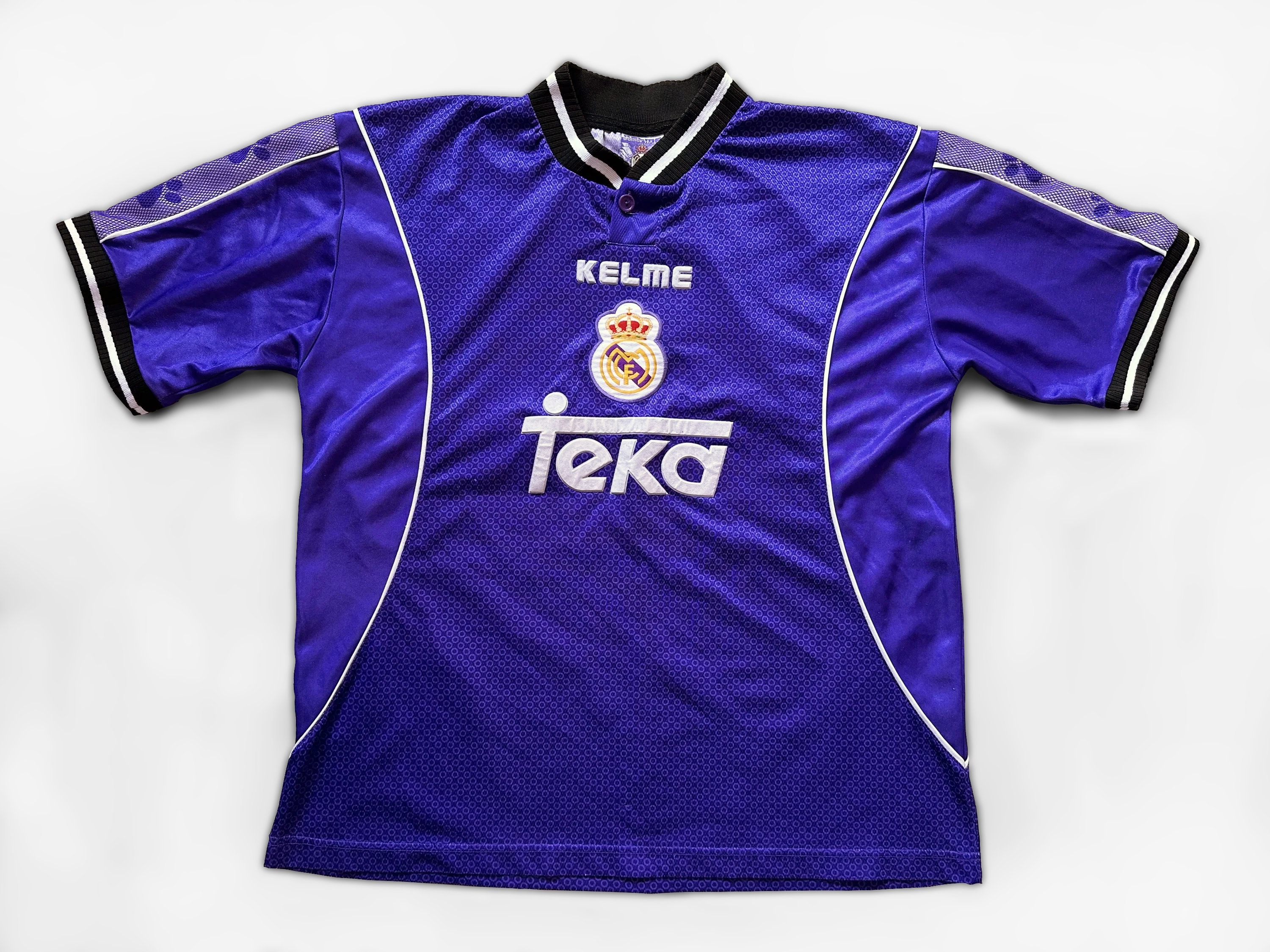 1998/00 RAUL #10 Spain Vintage adidas Home Football Shirt (S