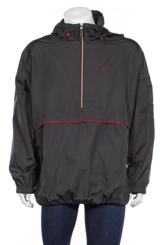 nike windbreaker small